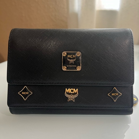 MCM BLACK LEATHER TRIFOLD WALLET - Picture 14 of 16